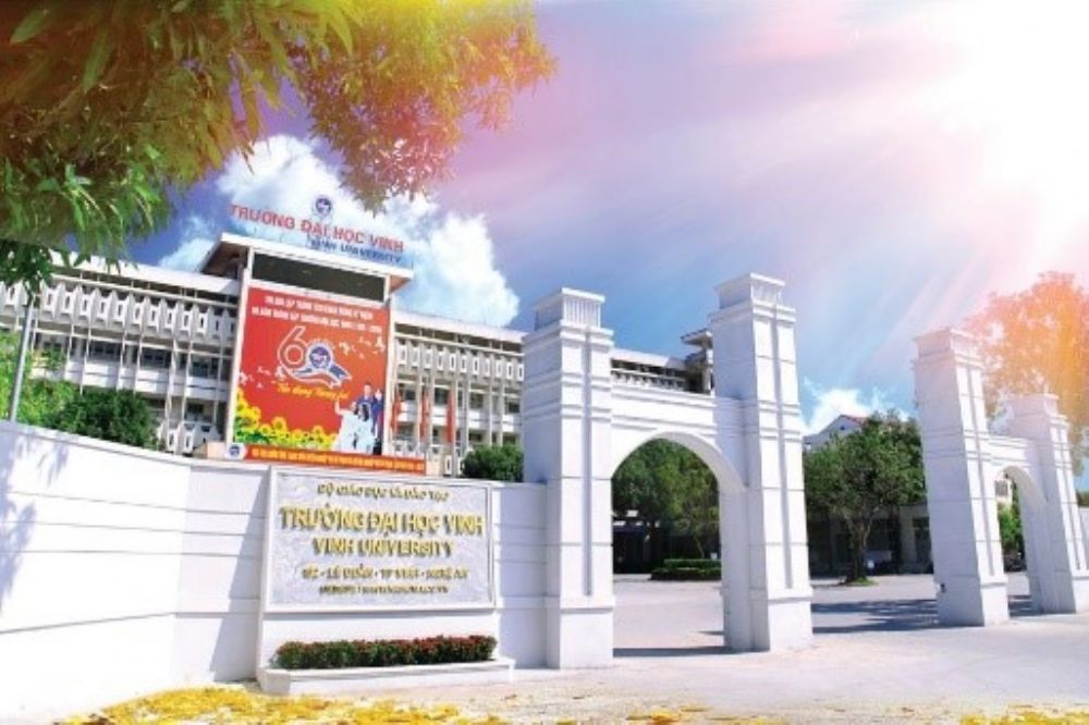 Khảo sát sơ bộ đánh giá chất lượng chương trình đào tạo Trường Đại học Vinh